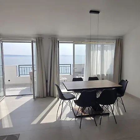 Medic